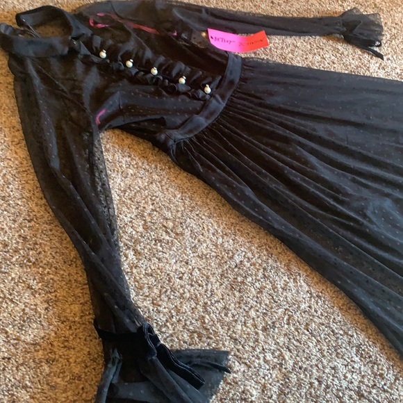 NWT Betsey Johnson Black Tulle Dress Size 6 - Picture 3 of 3